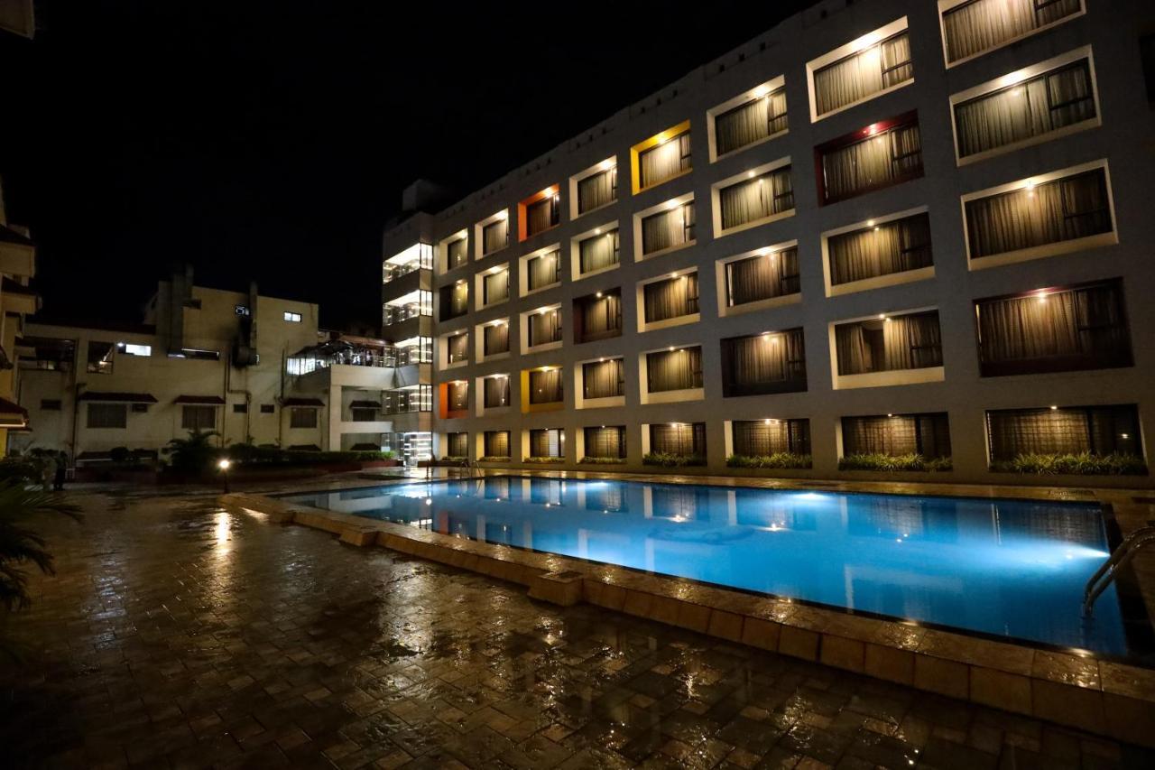 Hotel Atithi, Aurangabad Luaran gambar